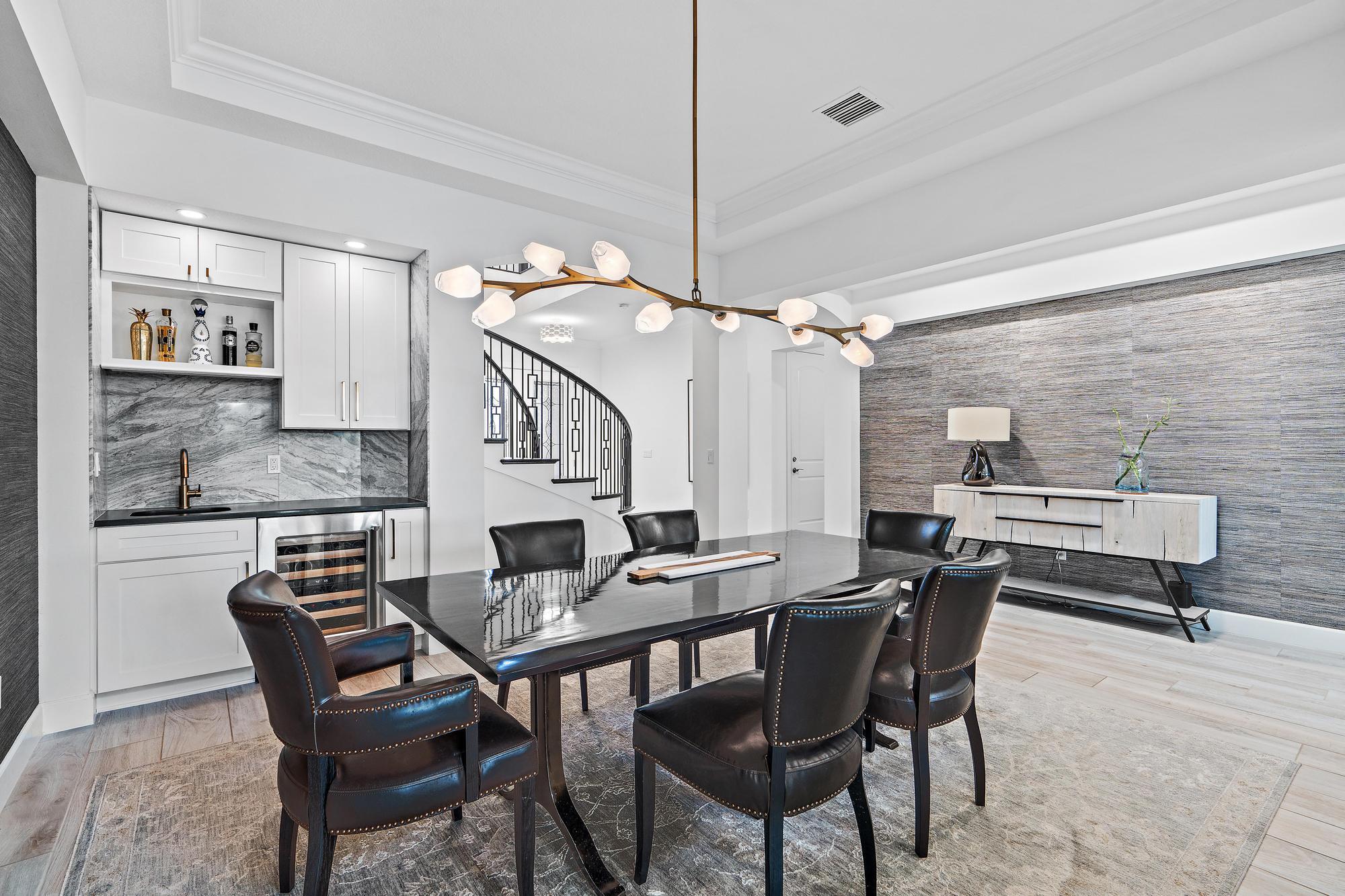 SONOMA ISLES - Residential