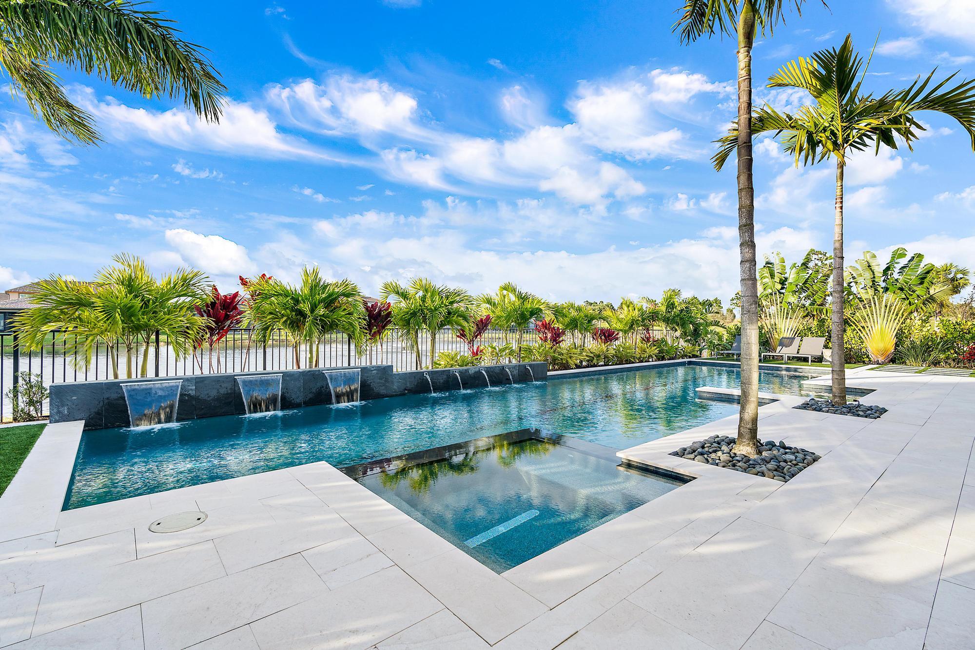 SONOMA ISLES - Residential