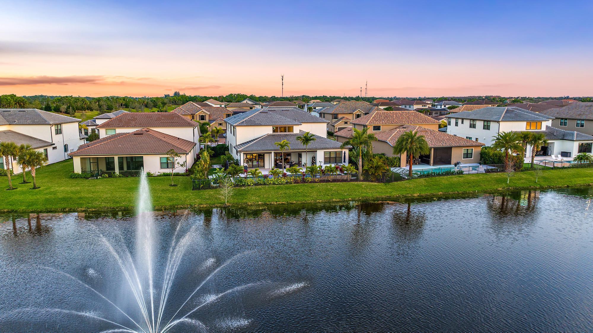 SONOMA ISLES - Residential