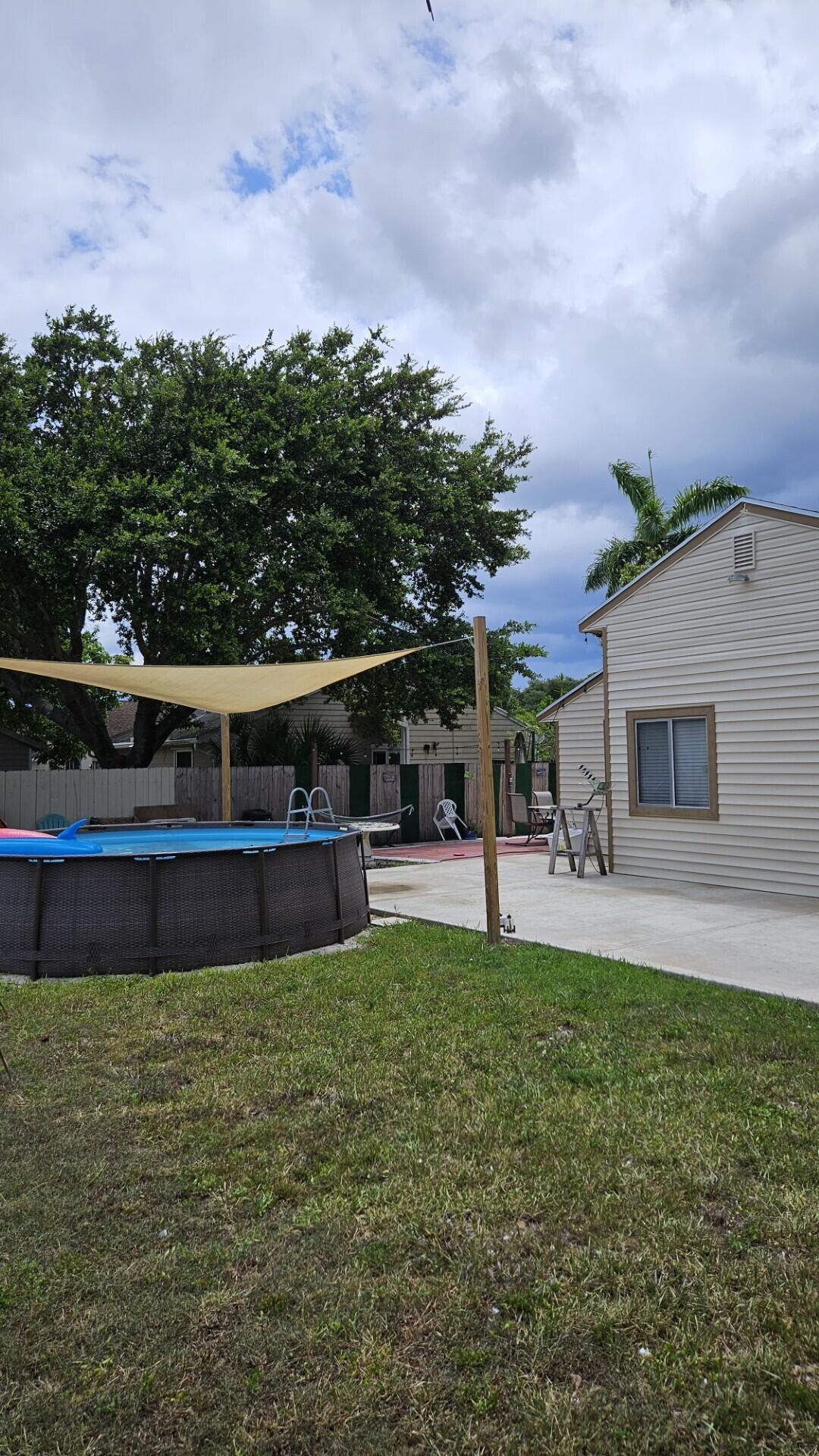 COUNTERPOINT ESTATES 11 - Residential