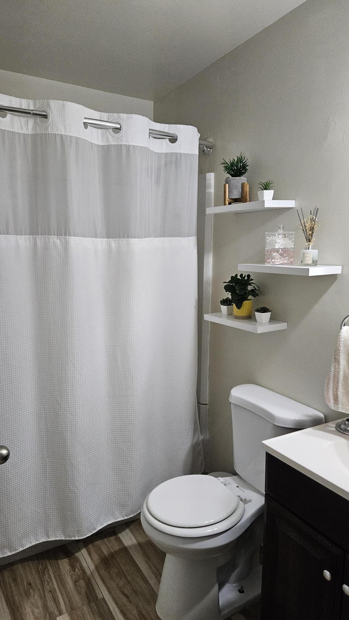 COUNTERPOINT ESTATES 11 - Residential