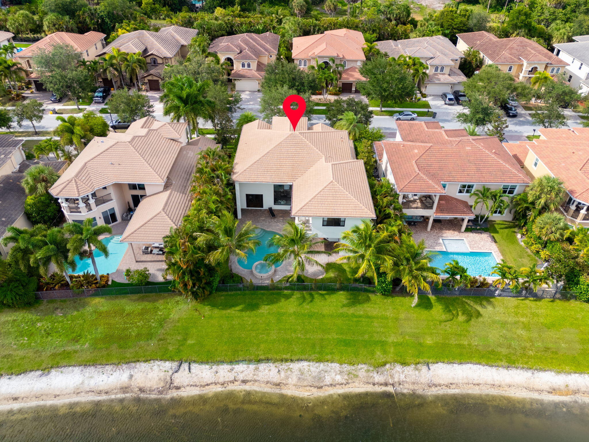 WELLINGTON VIEW - Residential