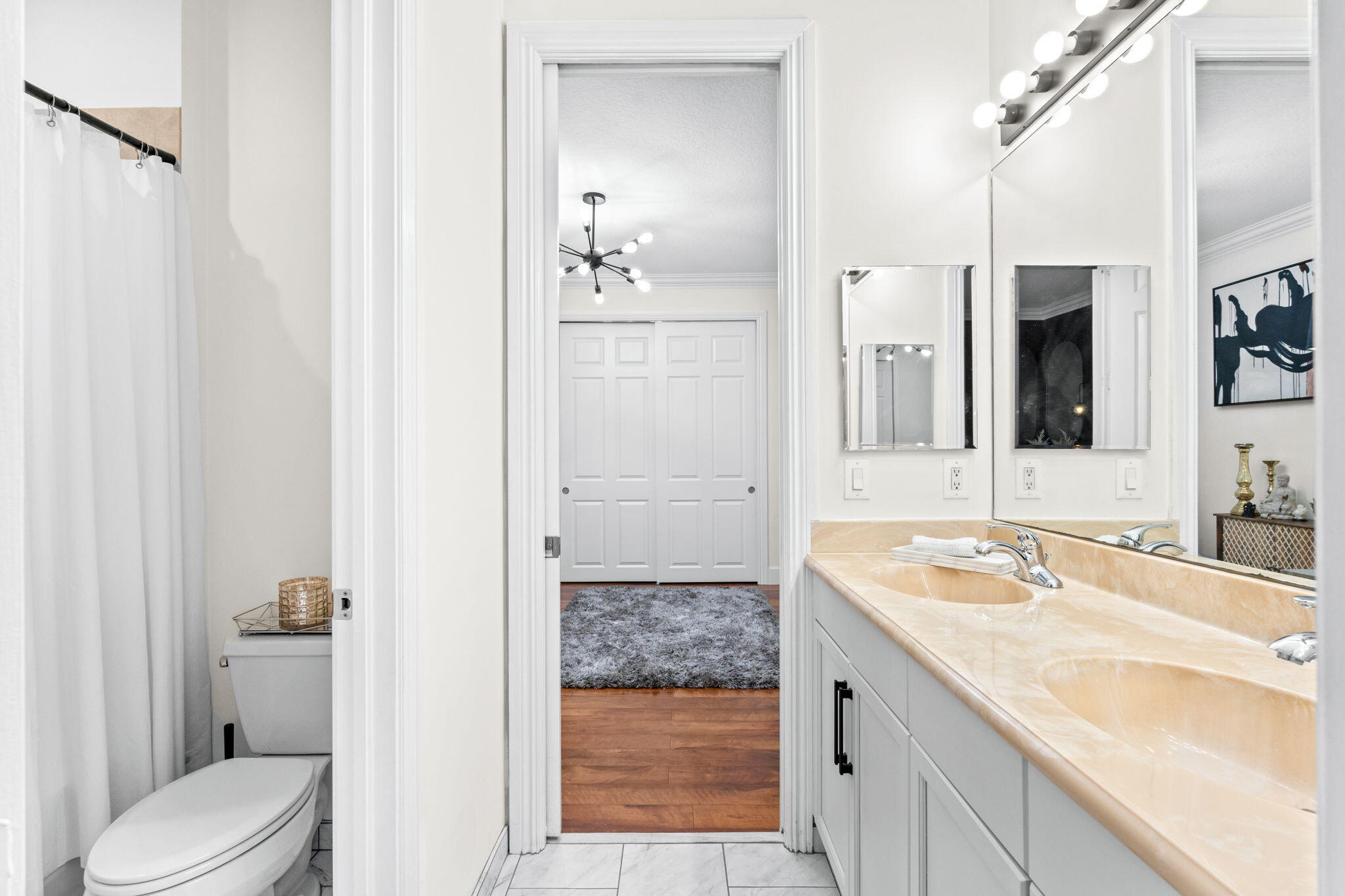 WELLINGTON VIEW - Residential