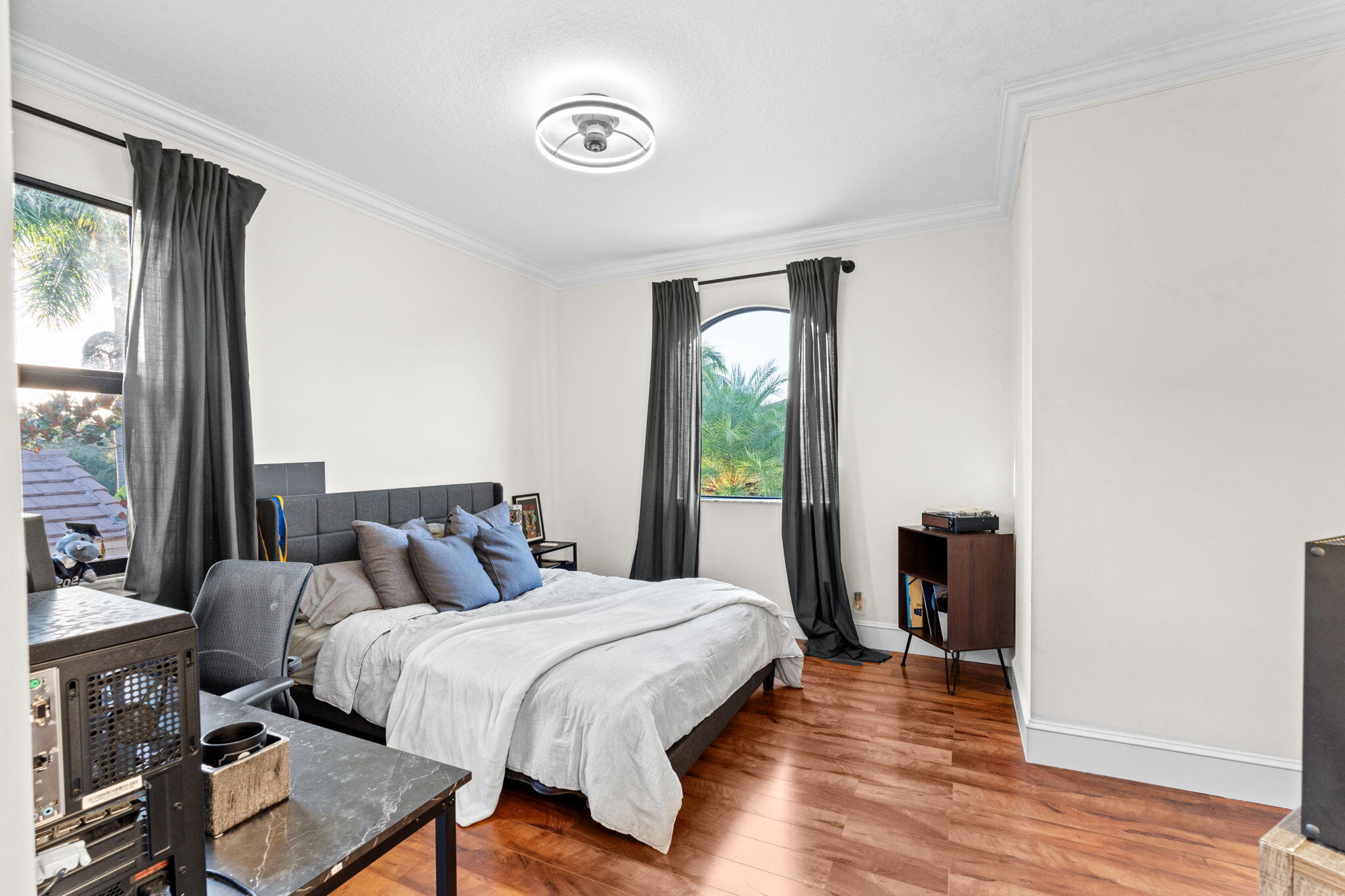 WELLINGTON VIEW - Residential