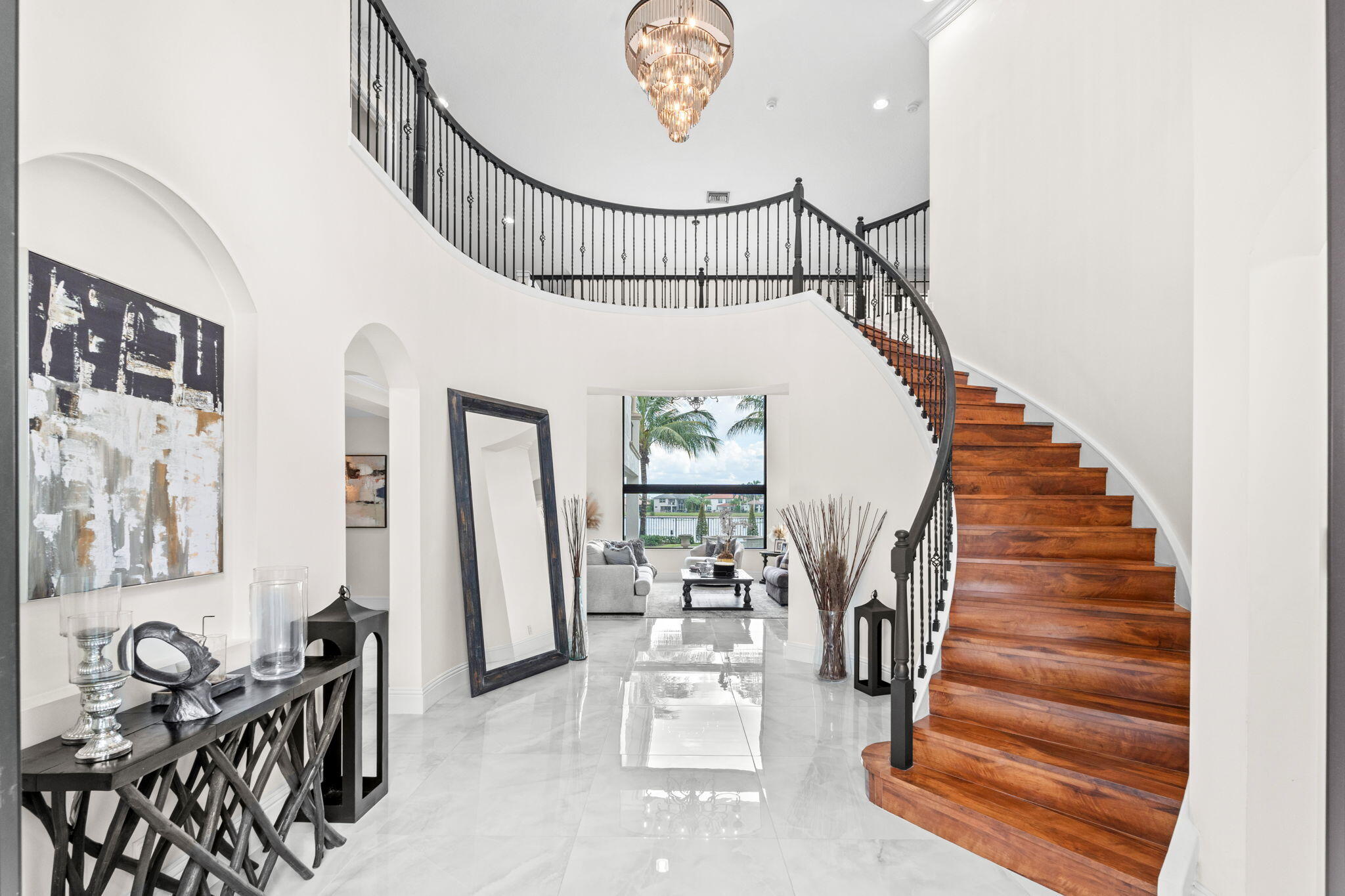 WELLINGTON VIEW - Residential