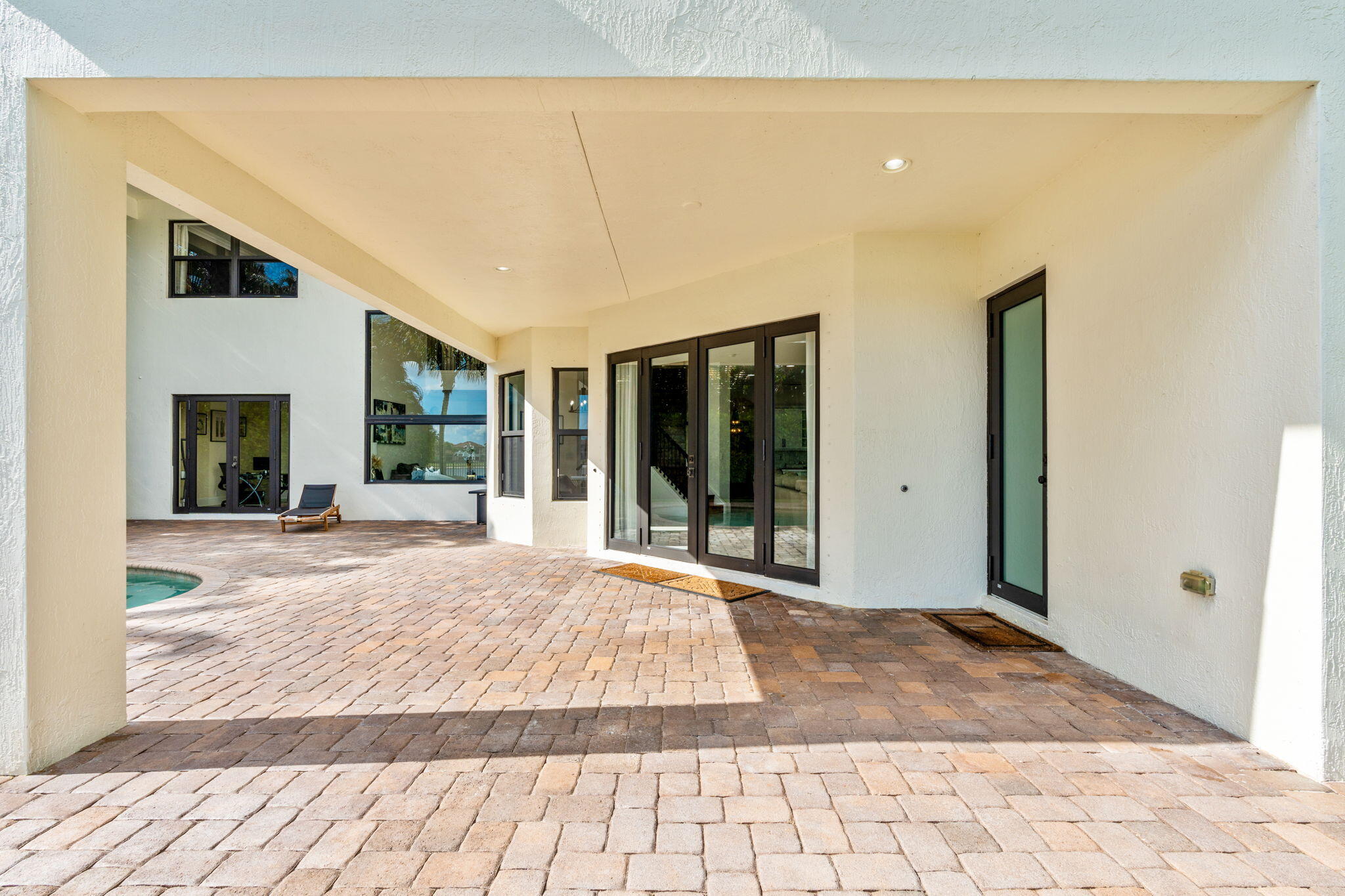 WELLINGTON VIEW - Residential