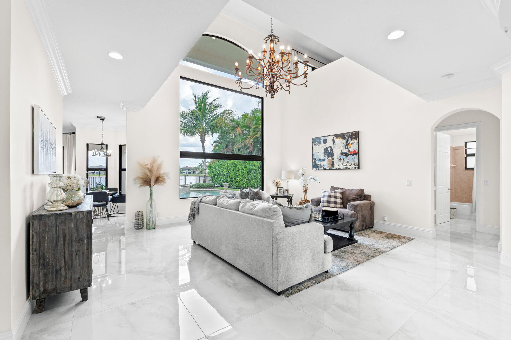 WELLINGTON VIEW - Residential