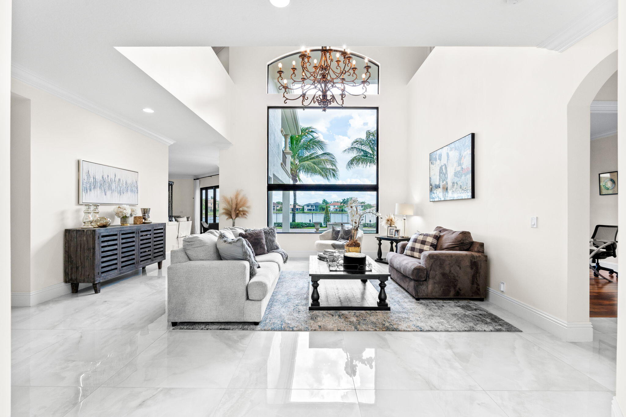 WELLINGTON VIEW - Residential