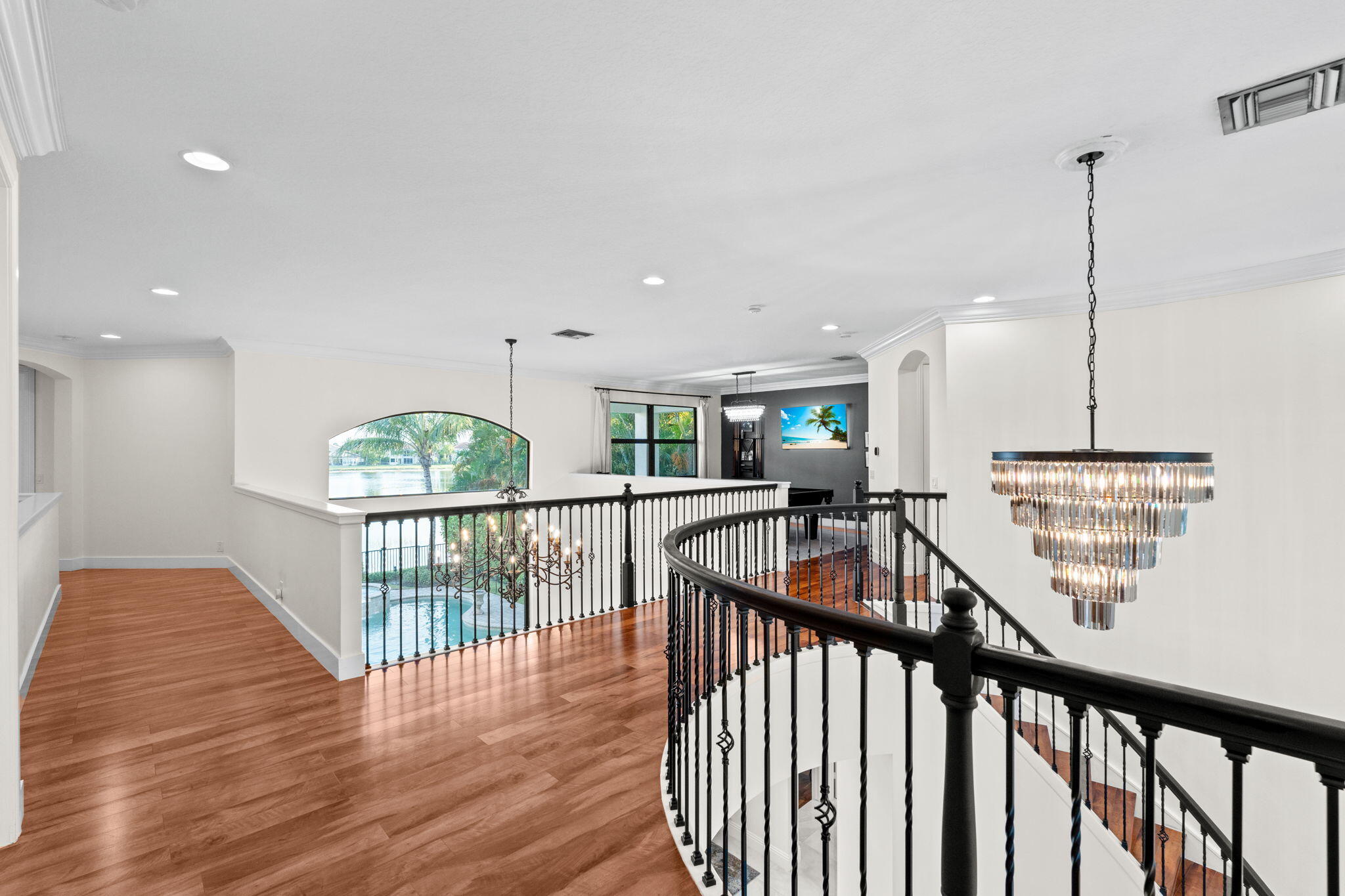 WELLINGTON VIEW - Residential