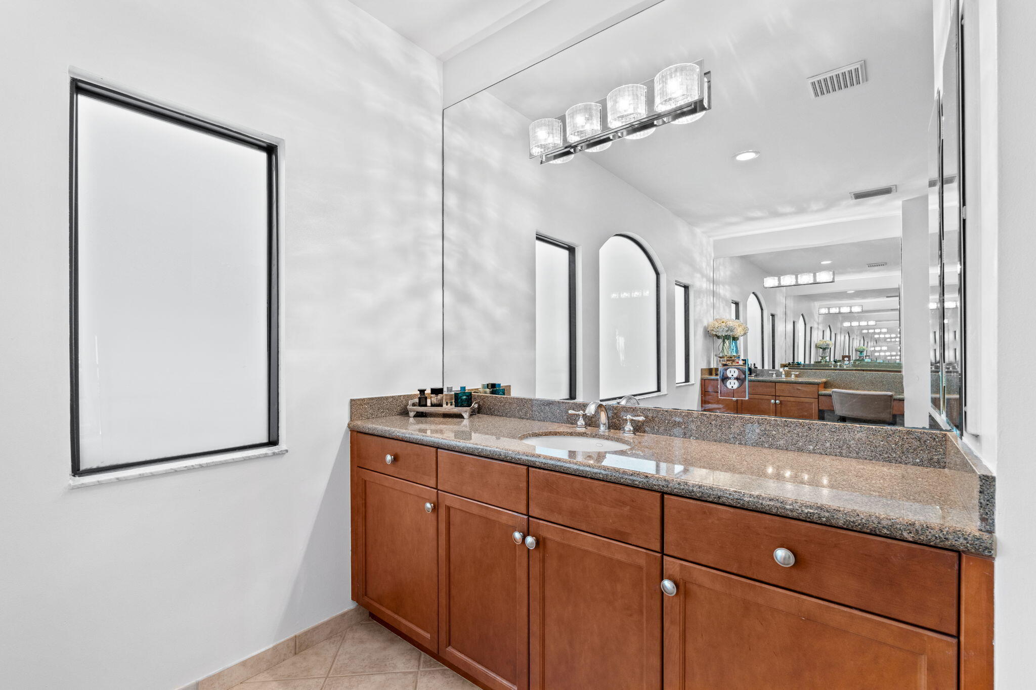 WELLINGTON VIEW - Residential