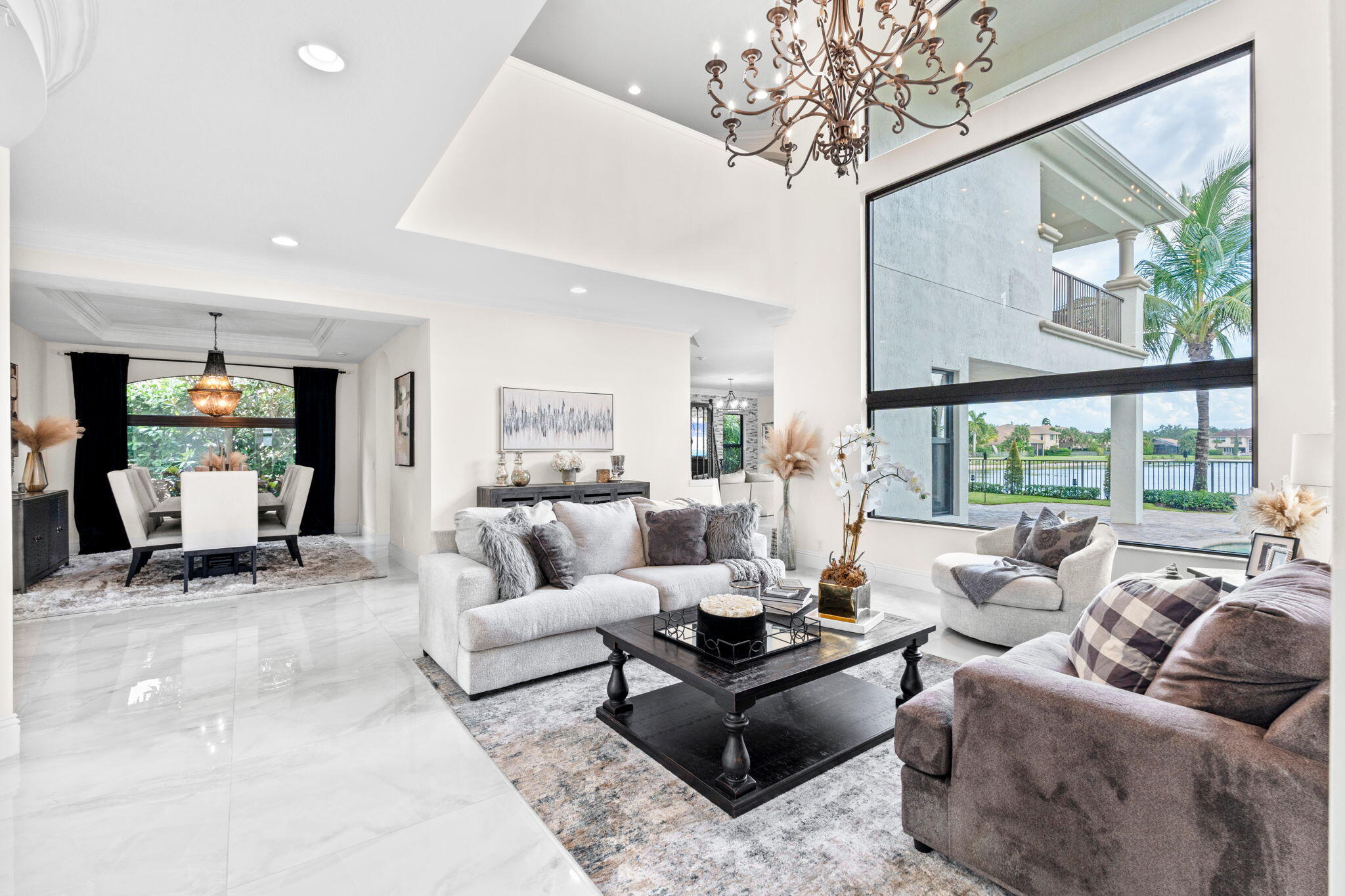 WELLINGTON VIEW - Residential