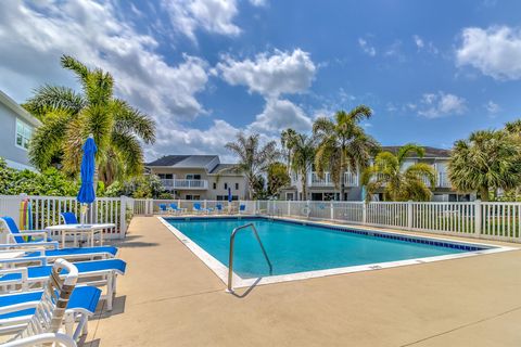 Townhouse in Hutchinson Island FL 2540 Harbour Cove Drive Dr 50.jpg