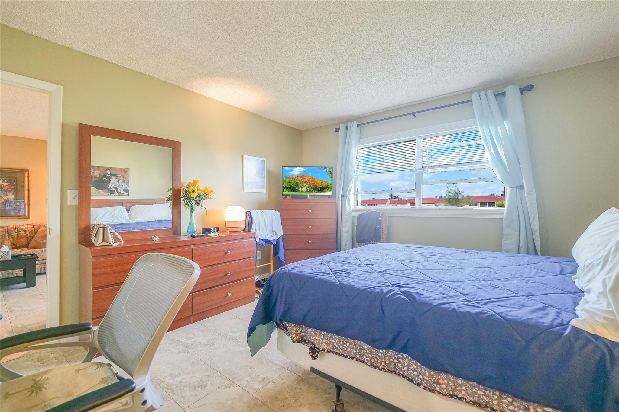 Sunrise Lakes - Residential