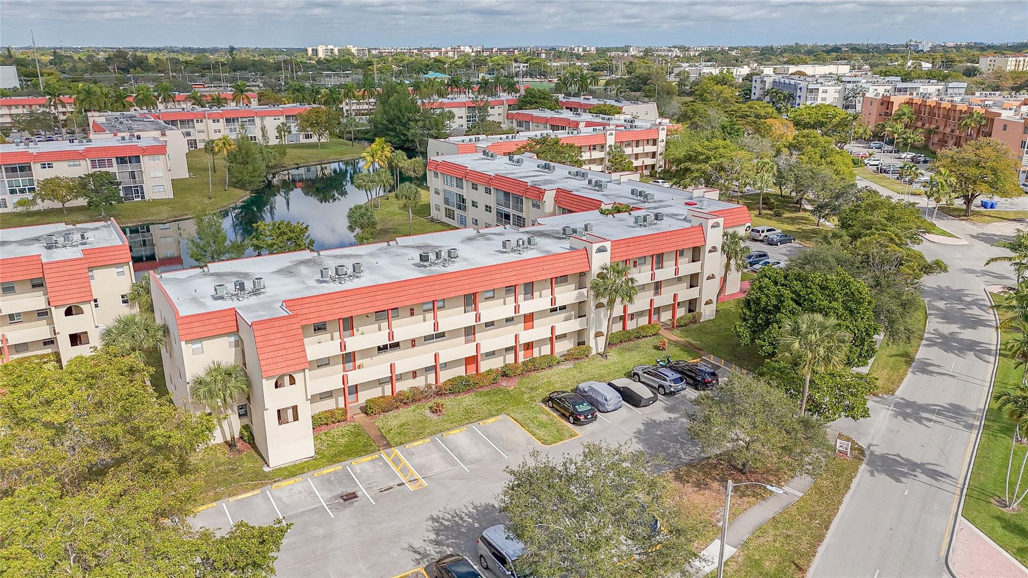 Sunrise Lakes - Residential