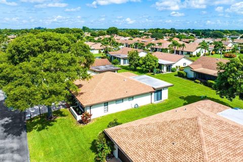 A home in Greenacres