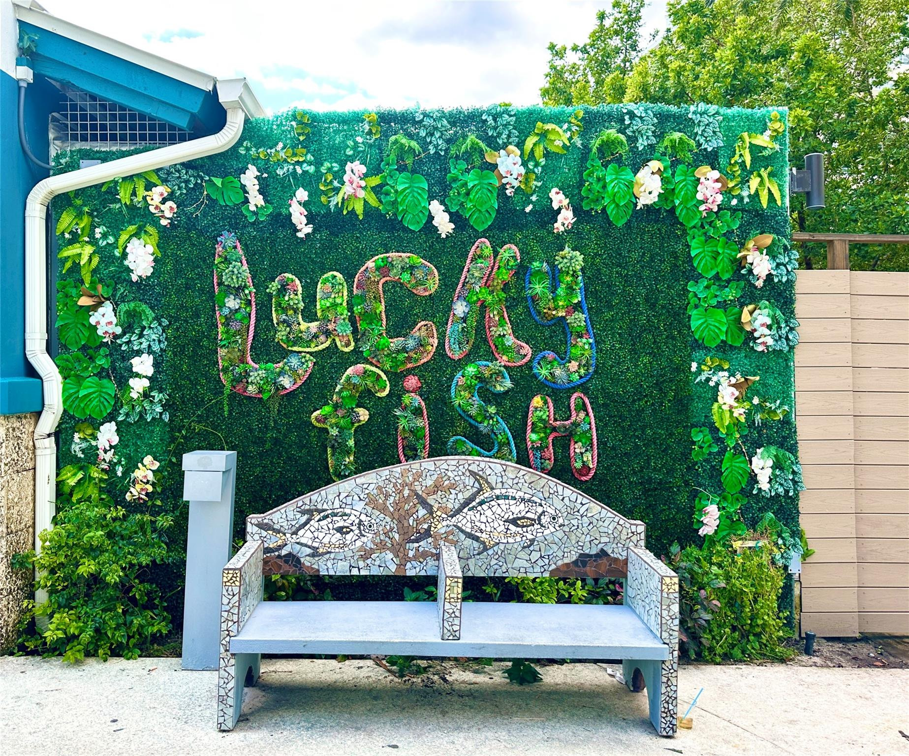 Admiralty Towers - Residential