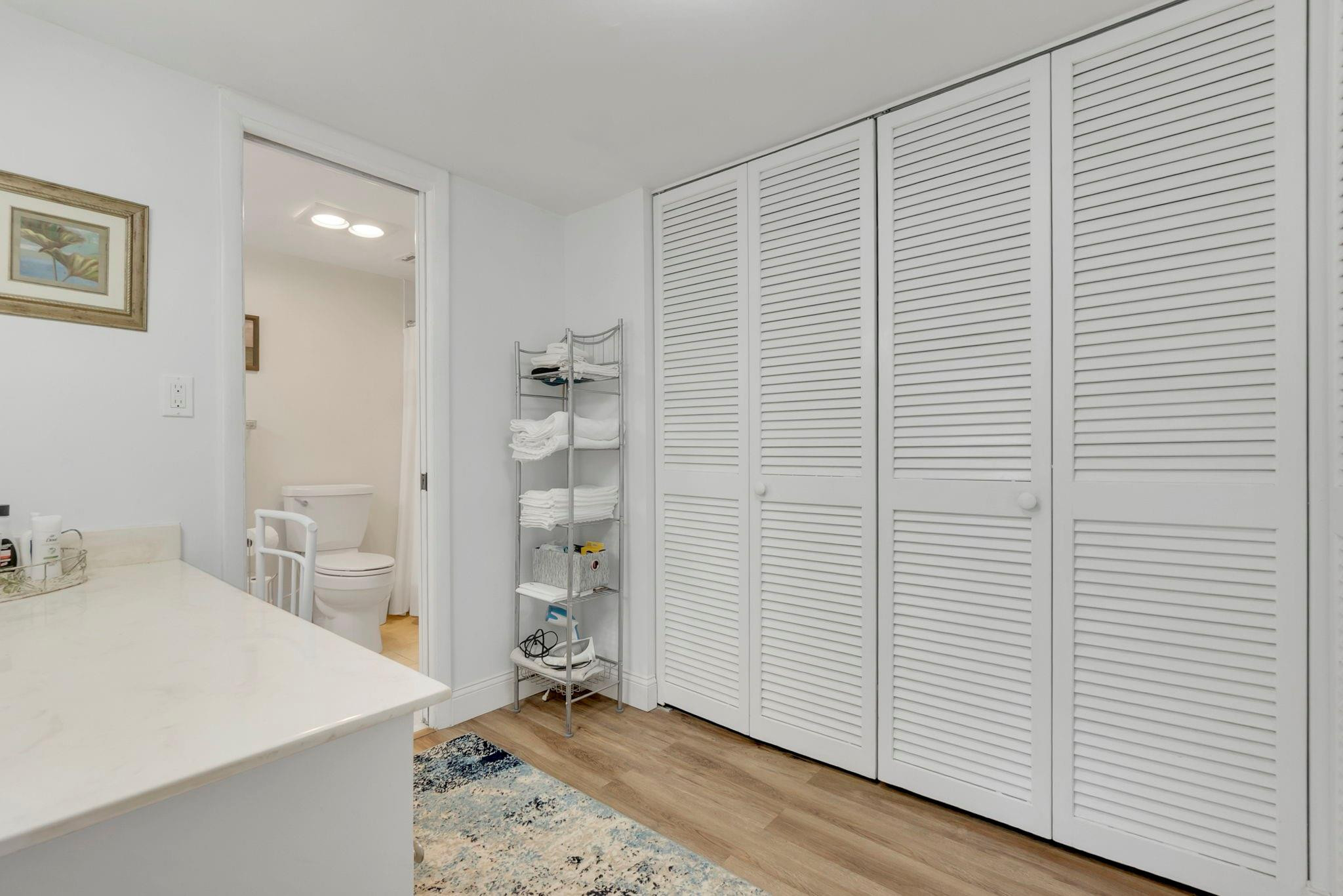 Admiralty Towers - Residential