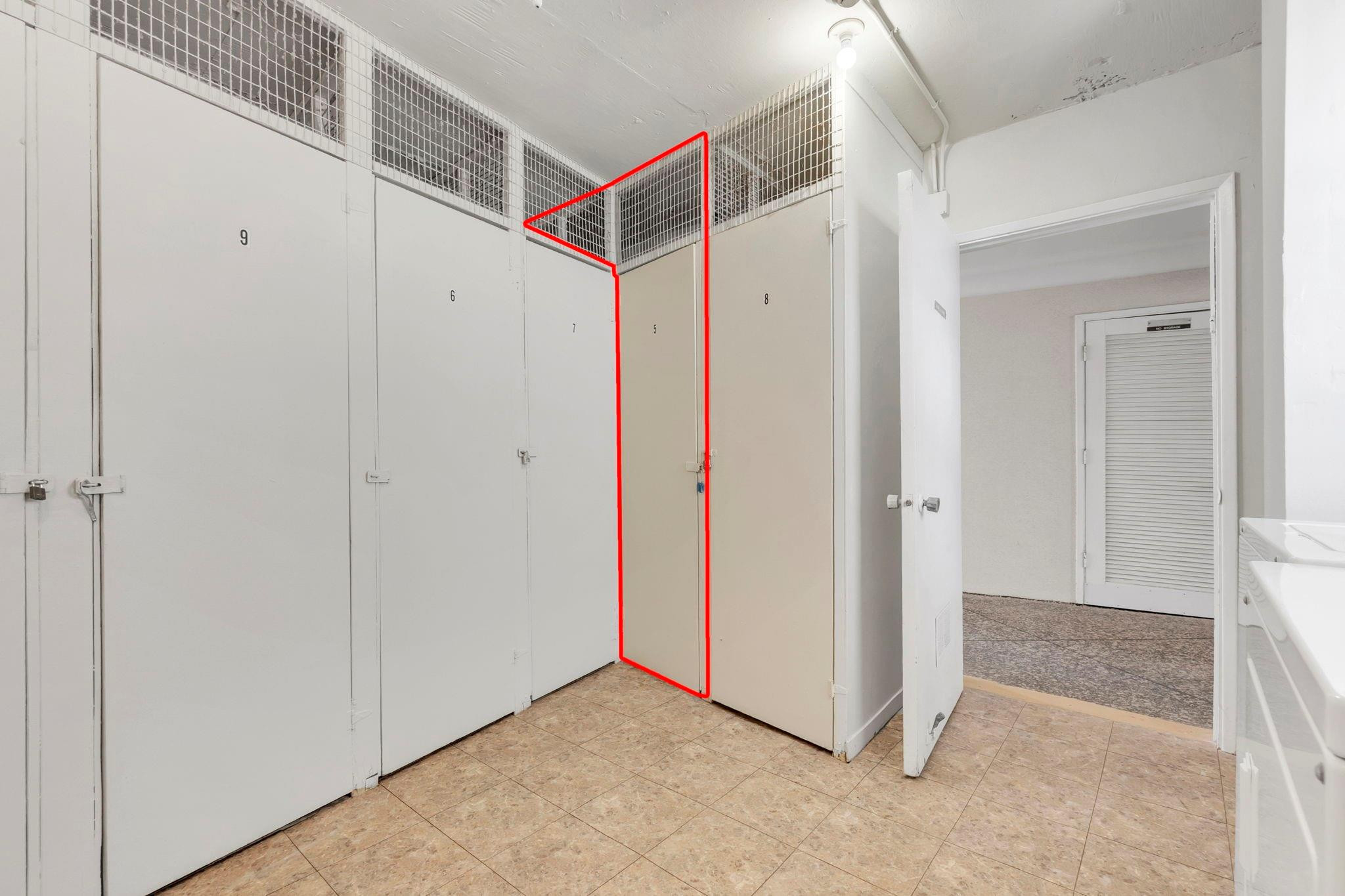 Admiralty Towers - Residential