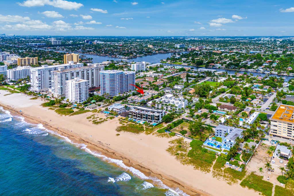 Photo of 3409 SE 8th Street #6, Pompano Beach, FL 33062 (MLS # B26048038)