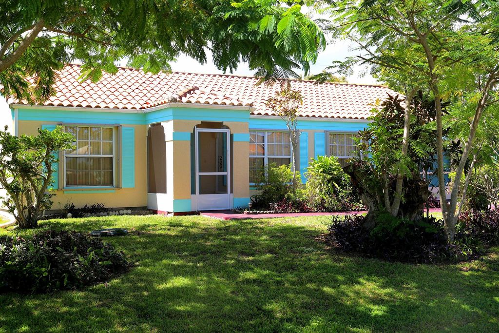 Photo of 2261 SE Mandrake Circle, Port Saint Lucie, FL 34952 (MLS # R11023722)