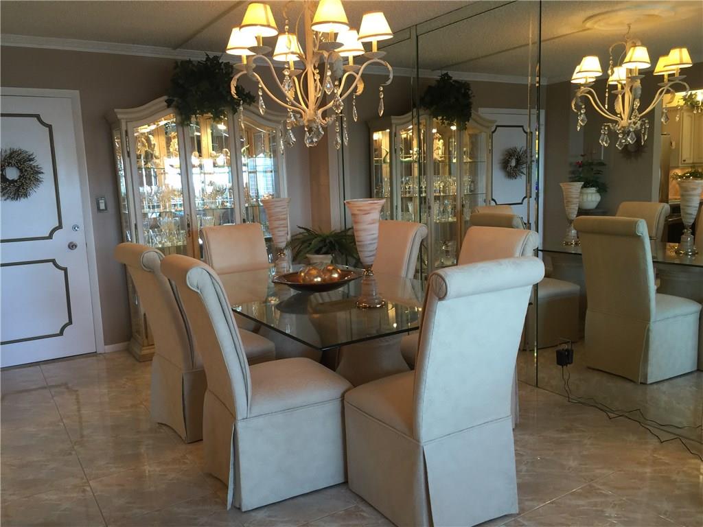 JAMAICA HOUSE - Residential