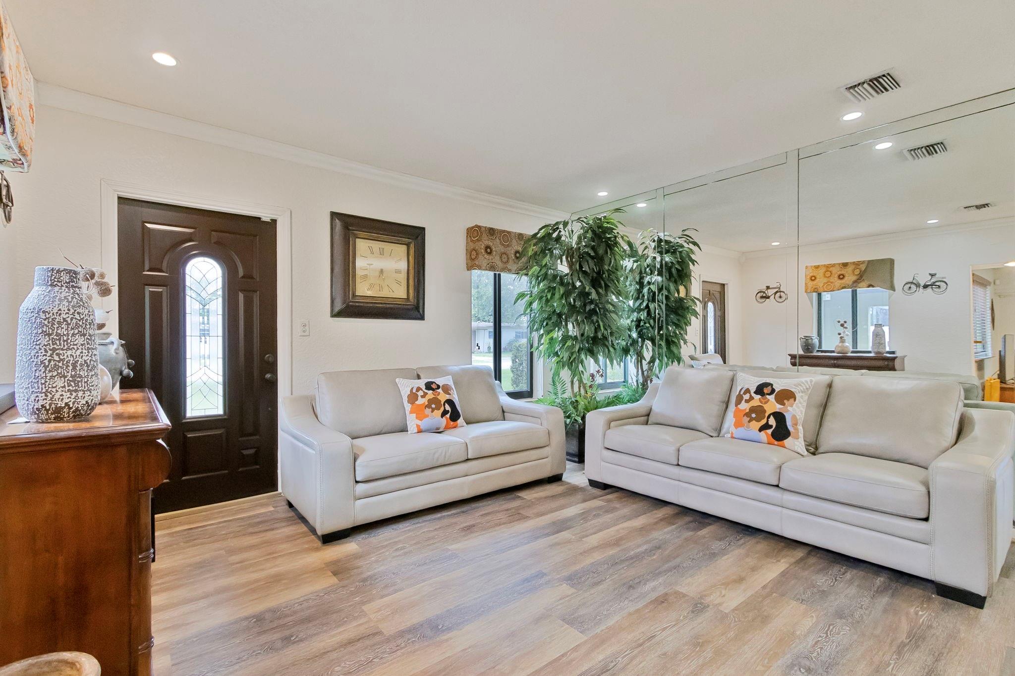 936 NW 13th St