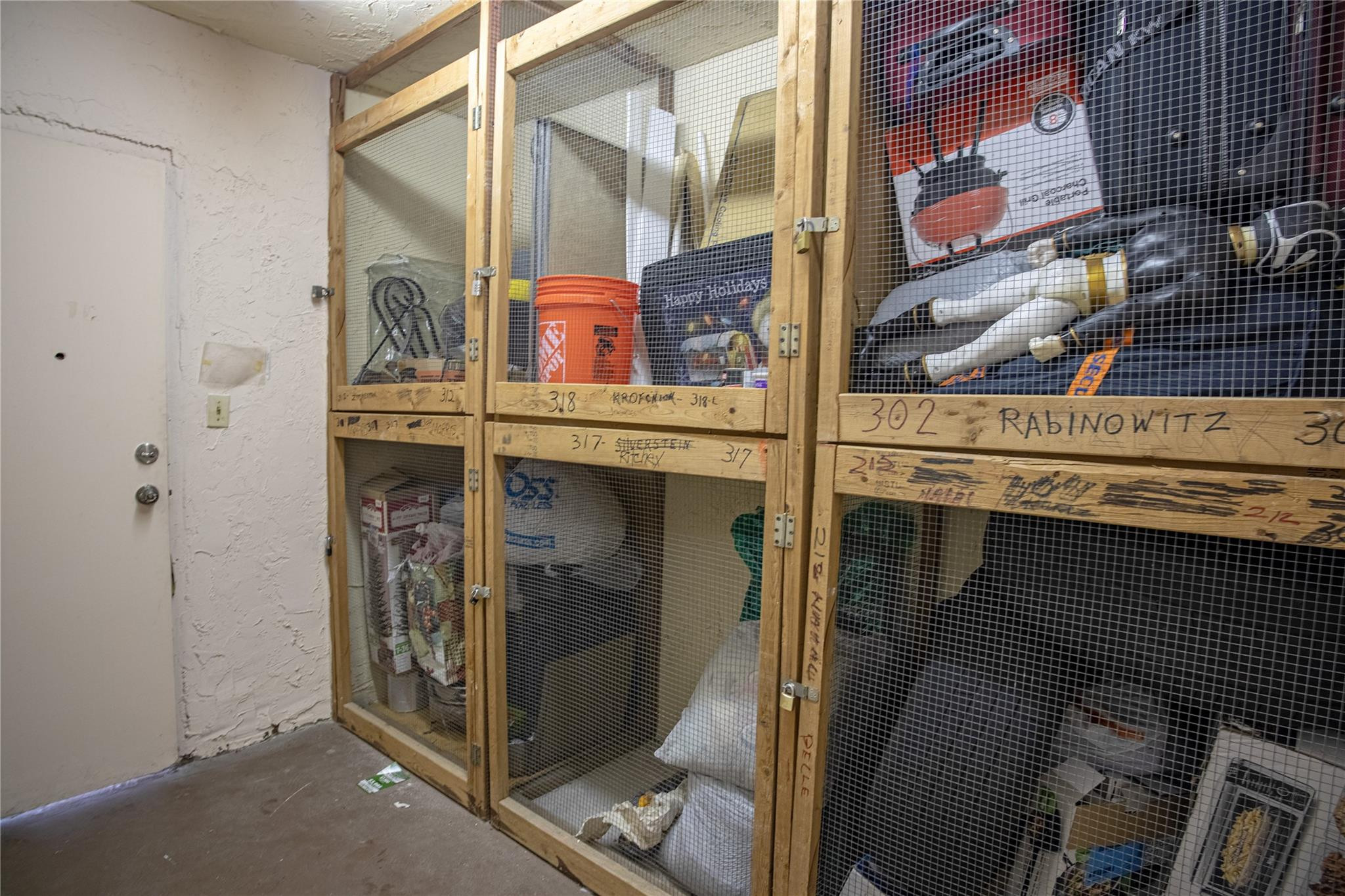 SOMERSET AT LAUDERDALE LA - Residential