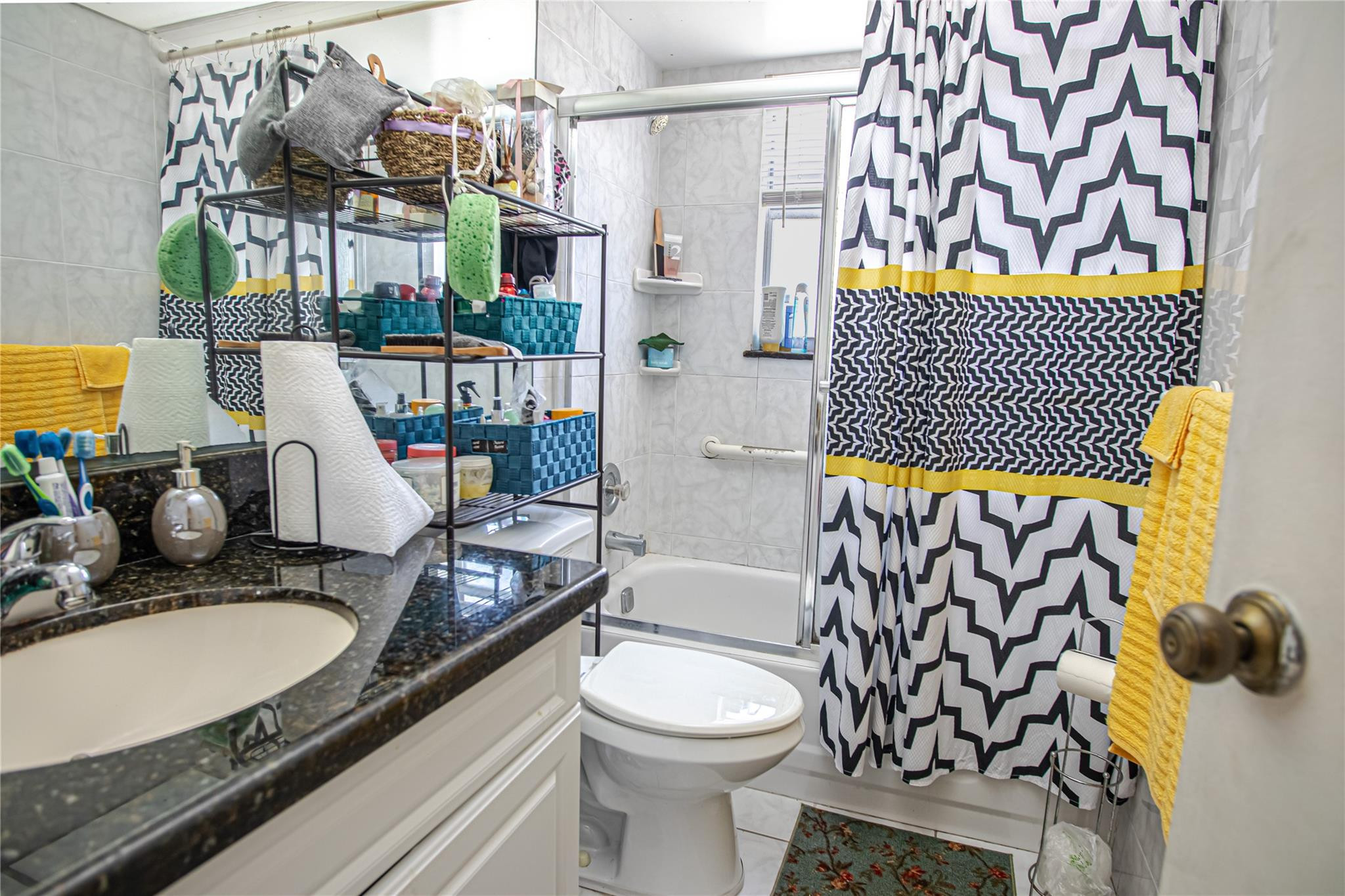 SOMERSET AT LAUDERDALE LA - Residential