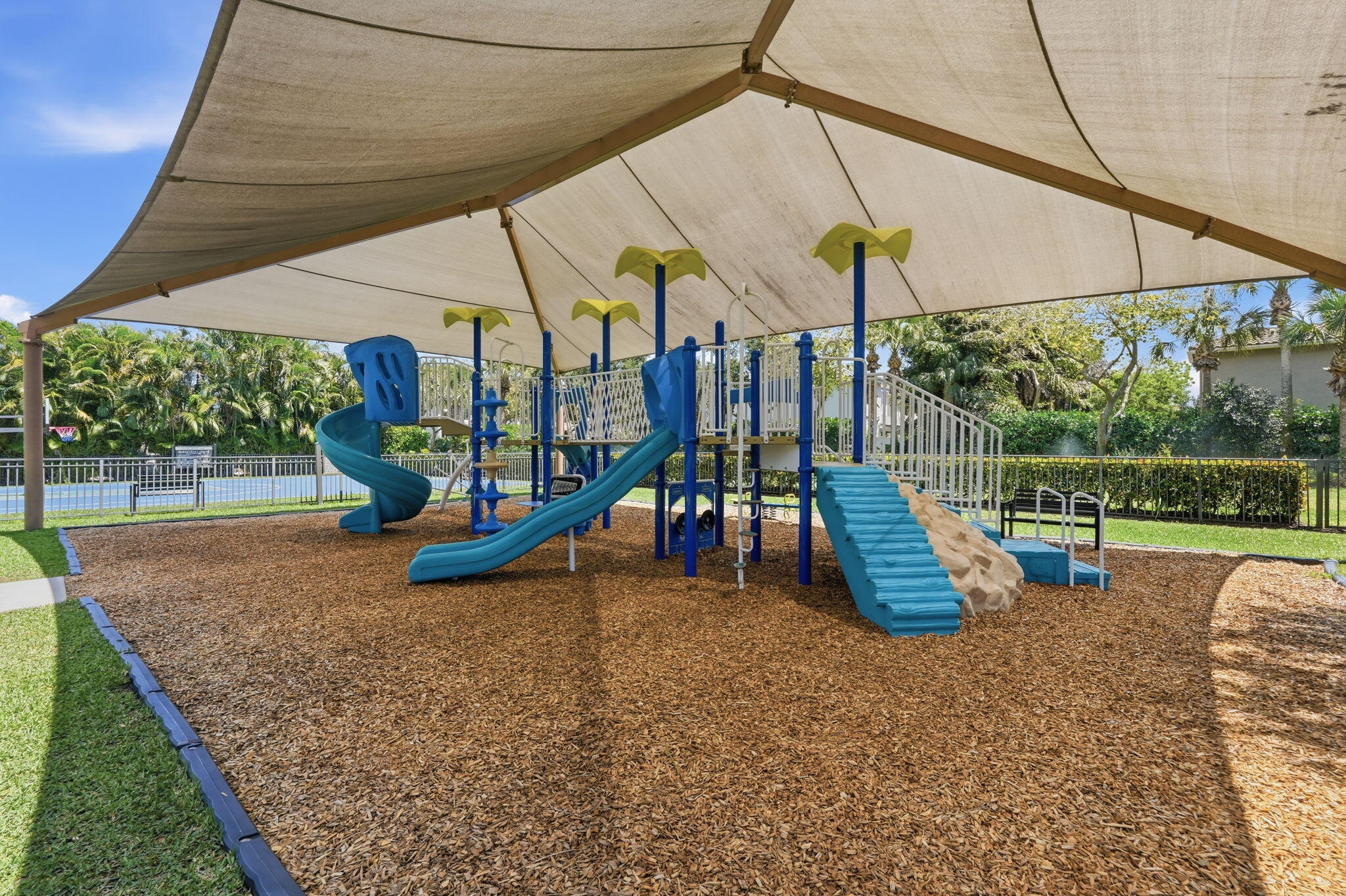 Tuscany South ATLANTIC COMMONS PL 2 - Residential