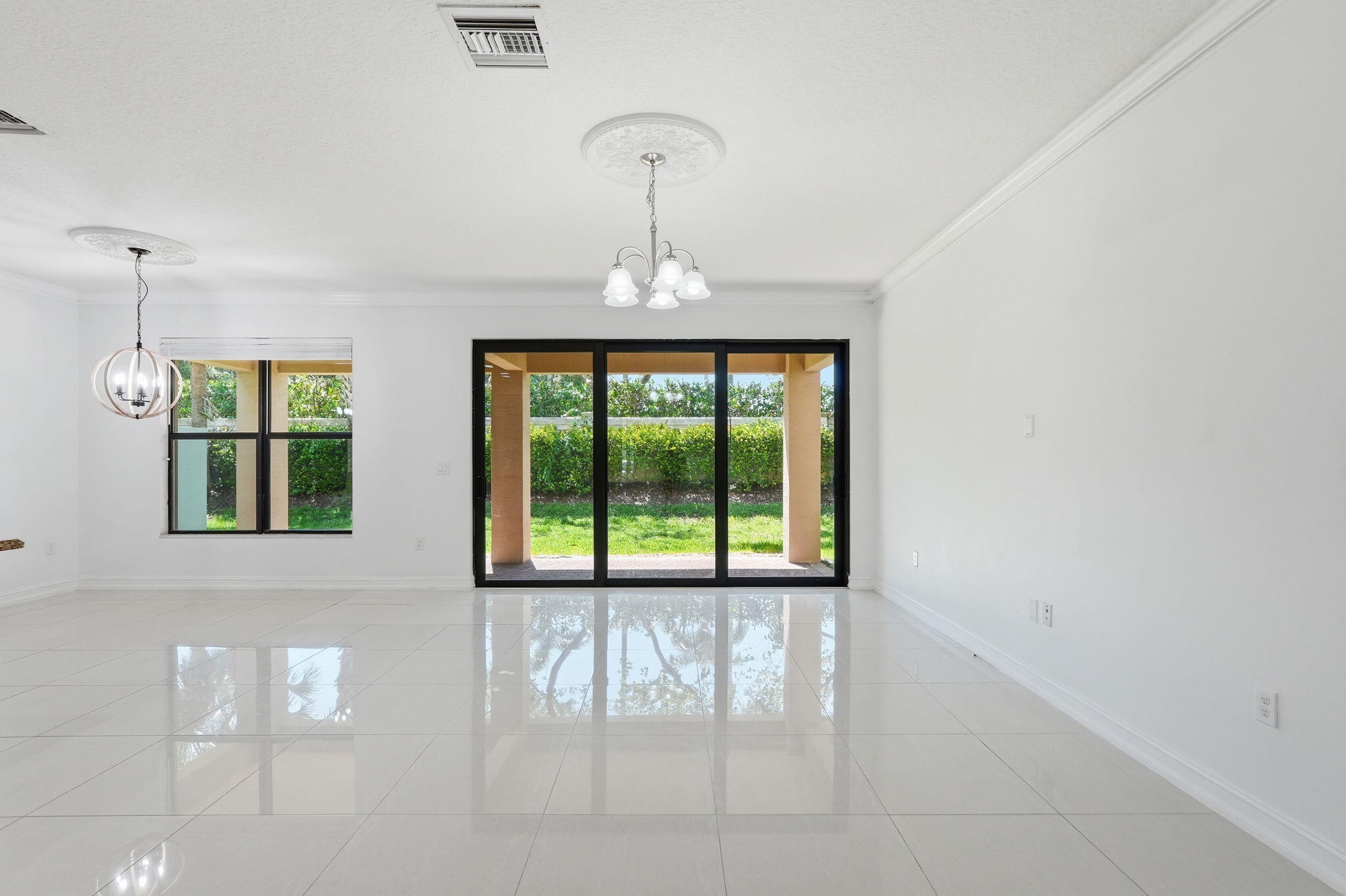 Tuscany South ATLANTIC COMMONS PL 2 - Residential