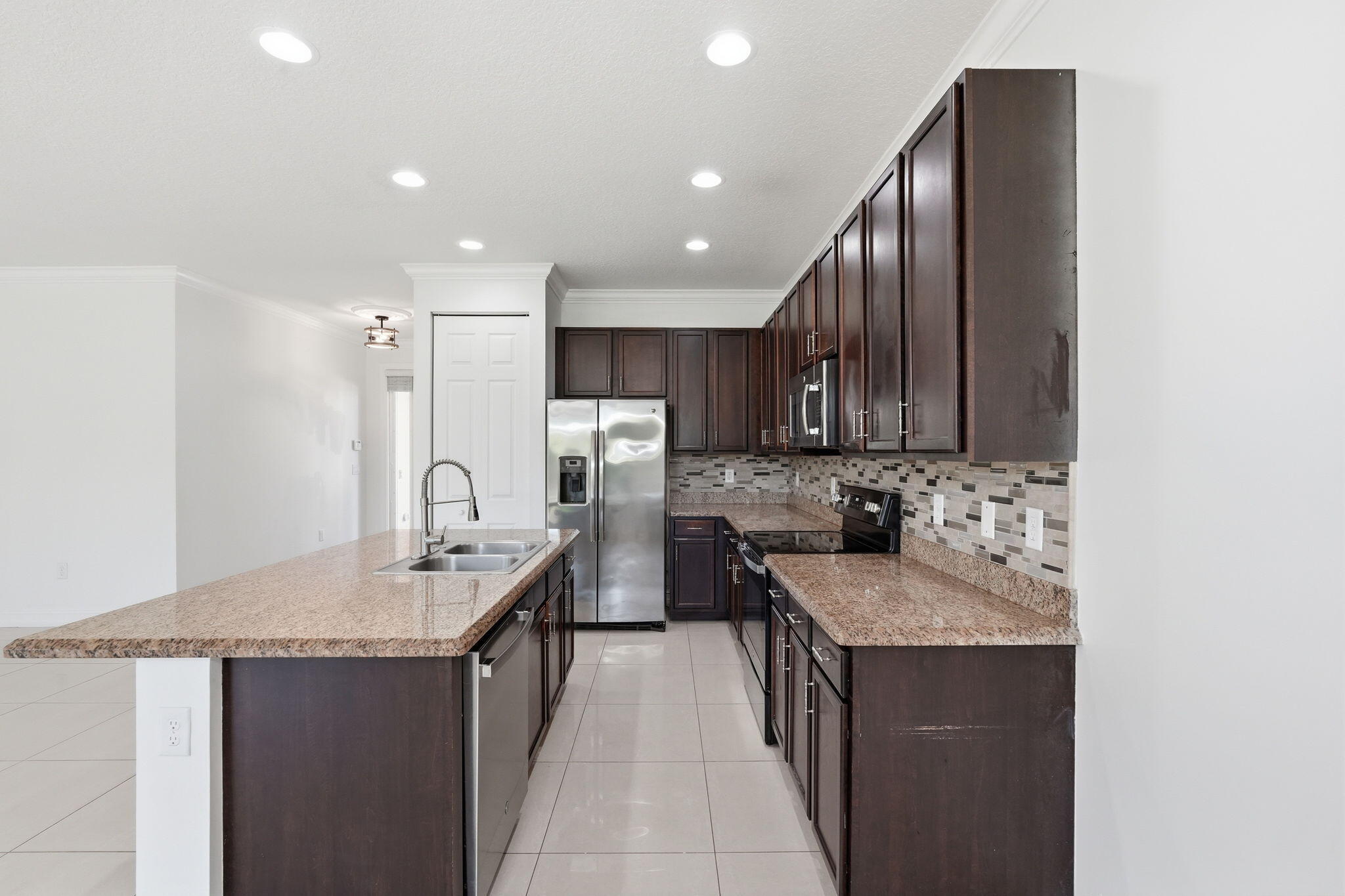 Tuscany South ATLANTIC COMMONS PL 2 - Residential