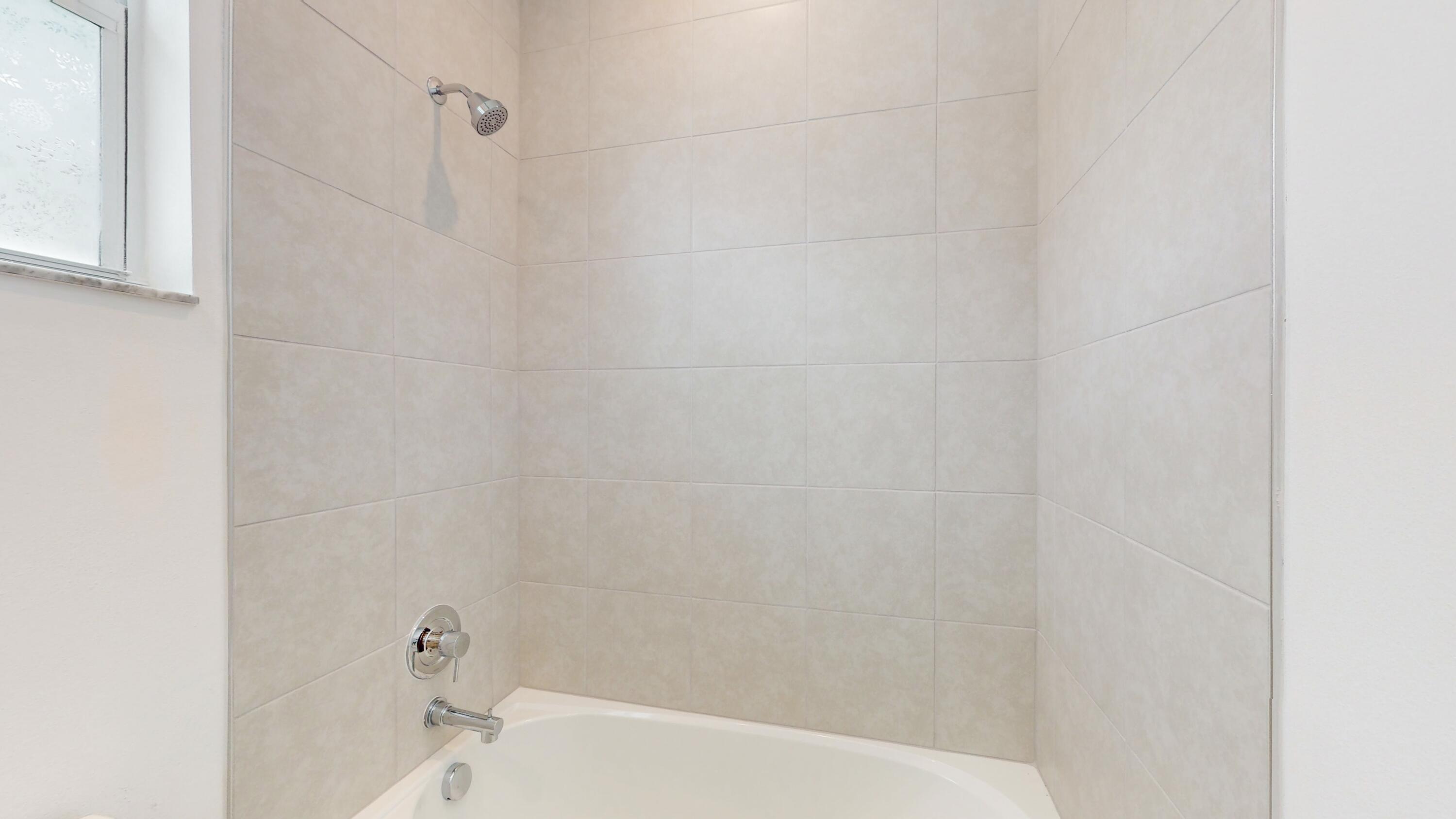 EMERY II - Residential Lease