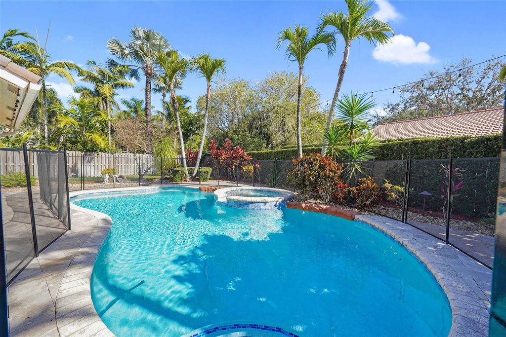 Photo of 1872 NW 109th Avenue, Plantation, FL 33322 (MLS # F10548869)