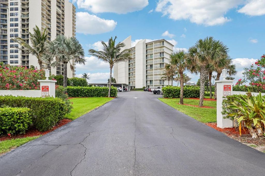 Photo of 5400 N Ocean Drive E #Pha, Singer Island, FL 33404 (MLS # R11095732)