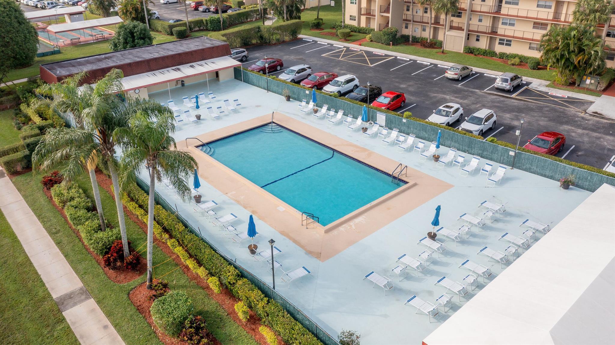 POINCIANA PLACE CONDO 1,2,8 AND 9 - Residential