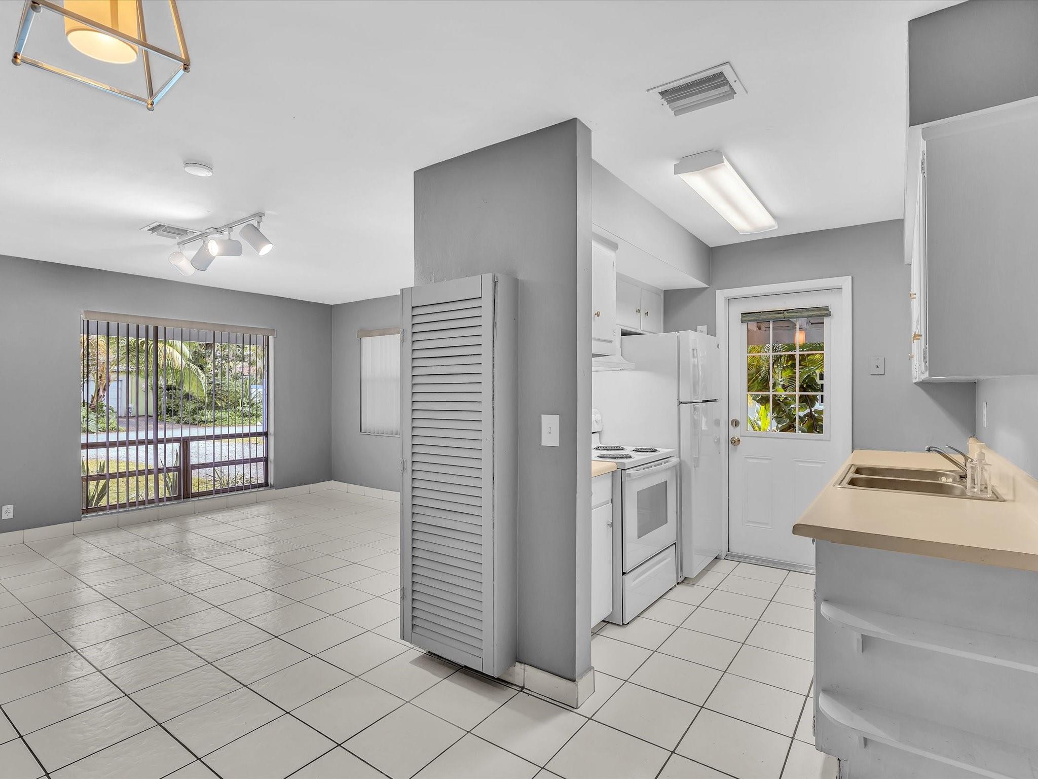 ALMAR ESTATES RESUB - Residential Income