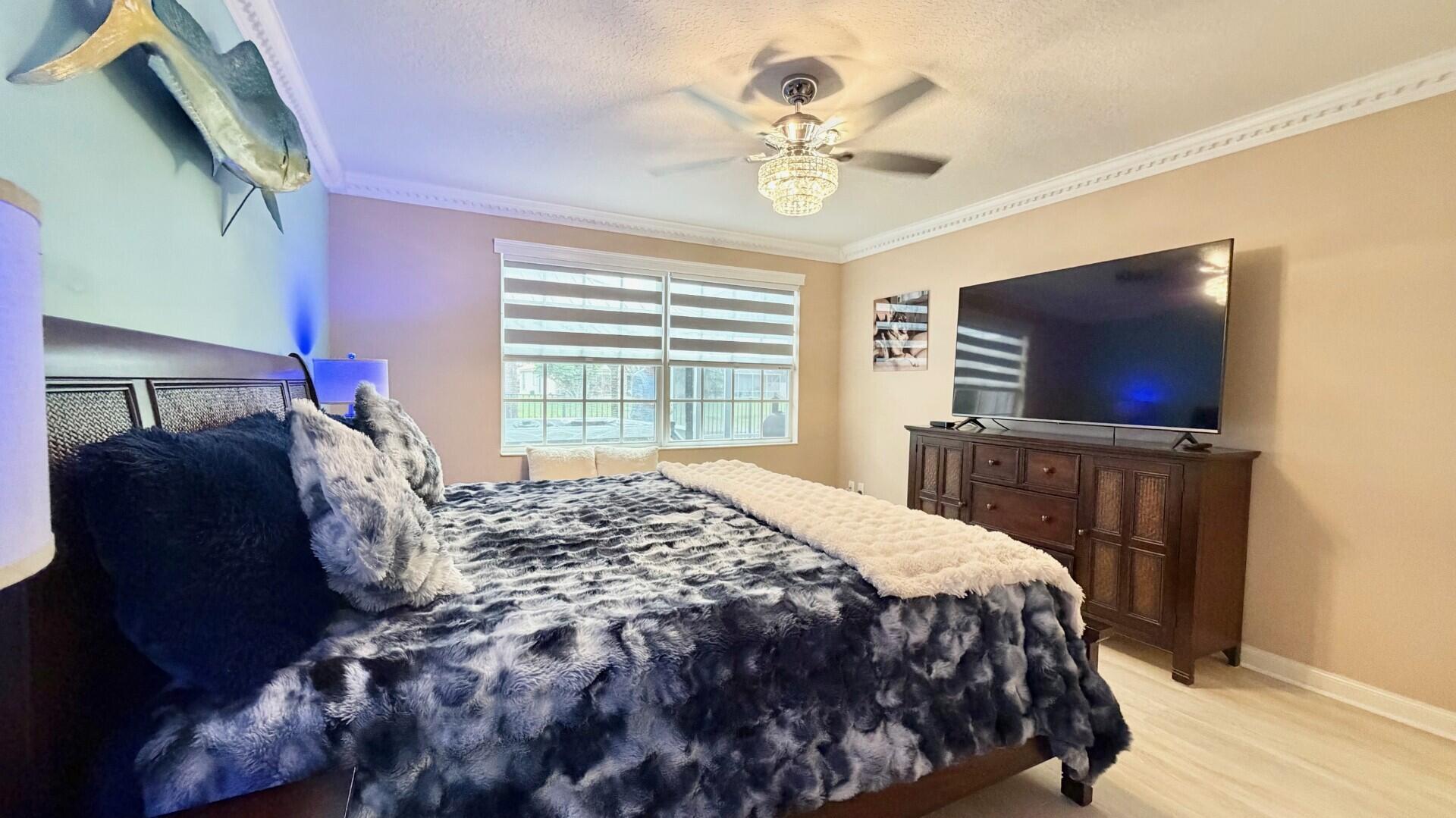 RIVERWALK - Residential