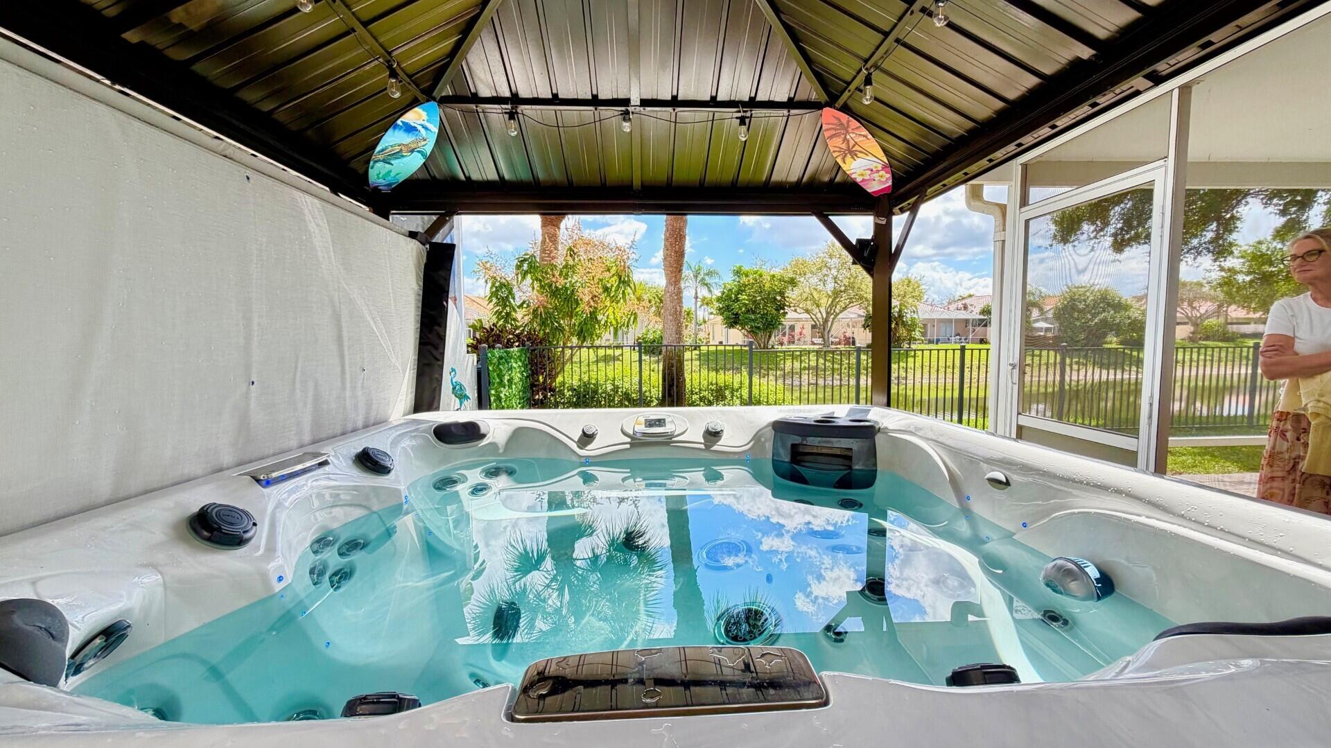 RIVERWALK - Residential