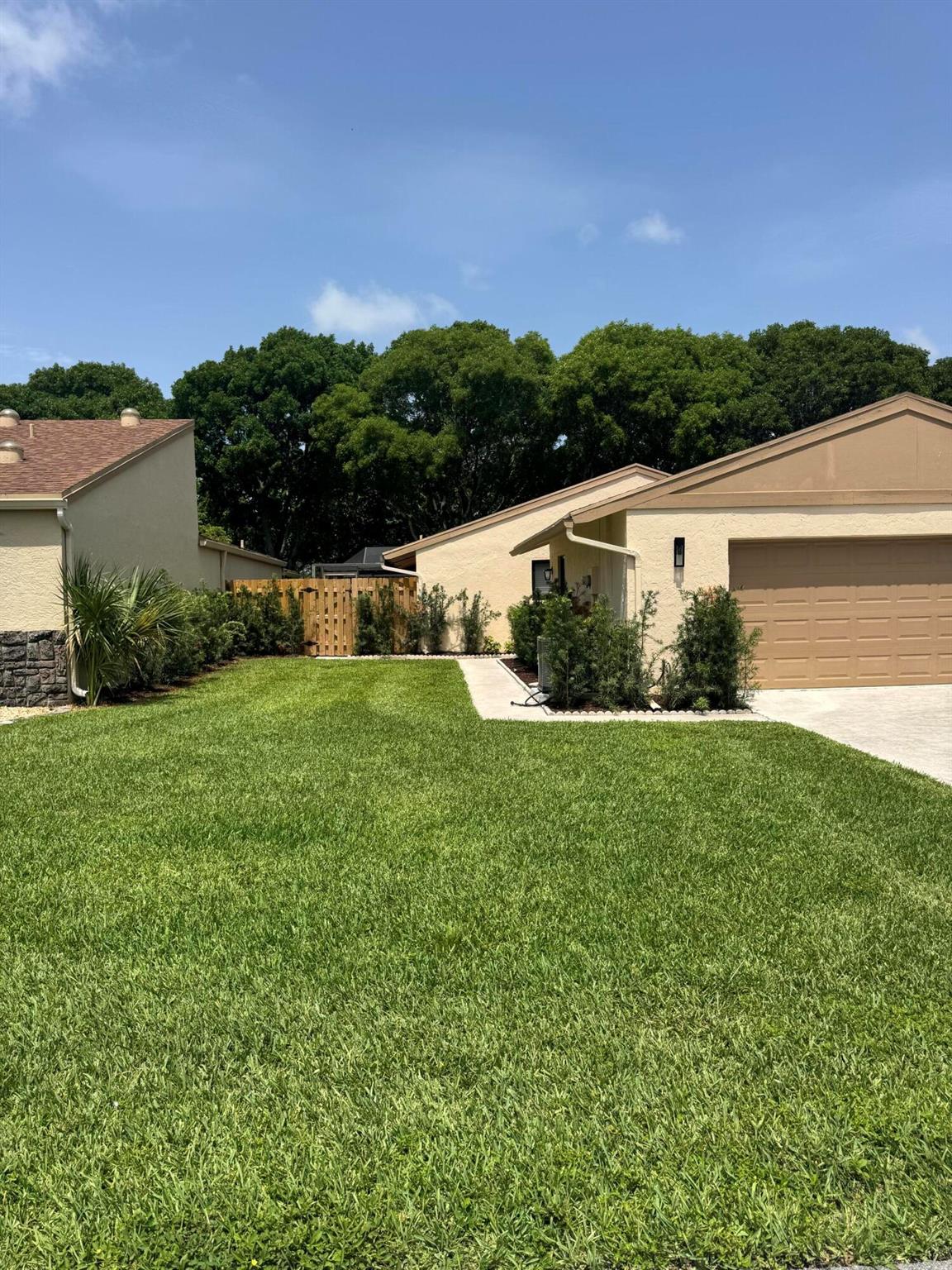 818 NW 26th Avenue