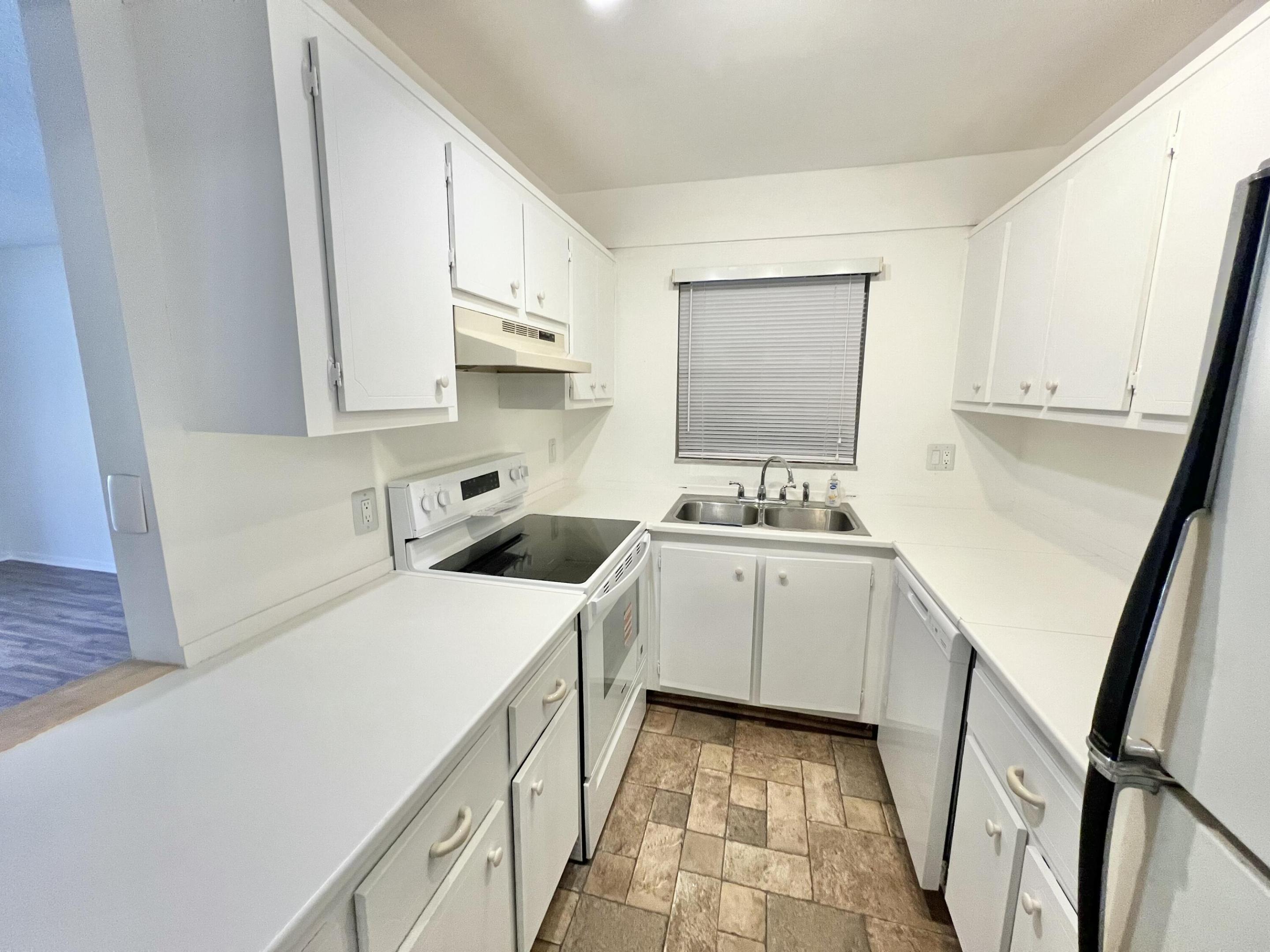 BOCA LINDA CONDO - Residential Lease