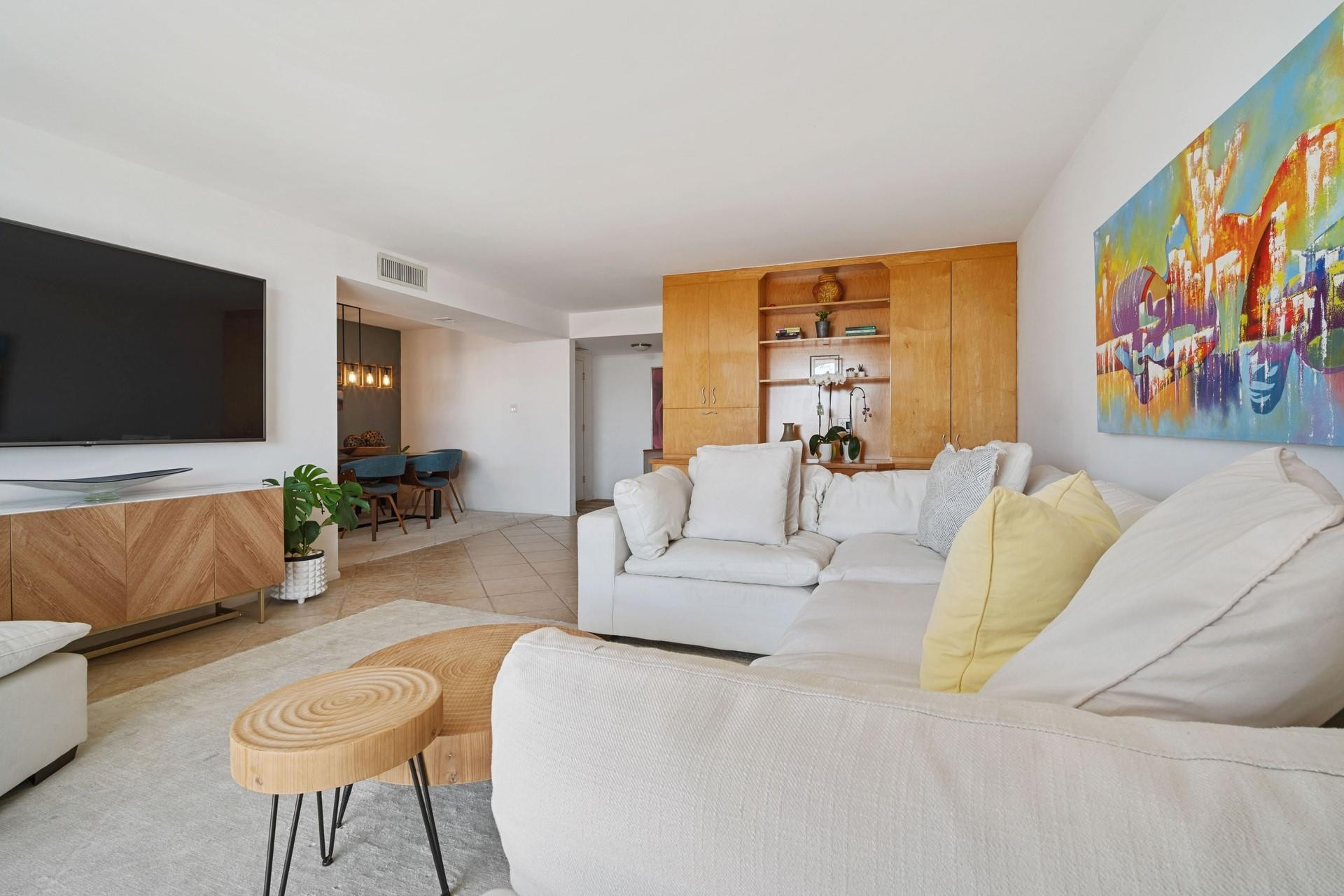 DEL PRADO MARINA - Residential