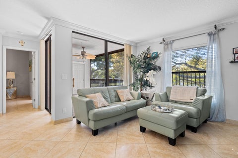 Tiny photo for 4532 Carambola Circle #27273, Coconut Creek, FL 33066 (MLS # R11164400)
