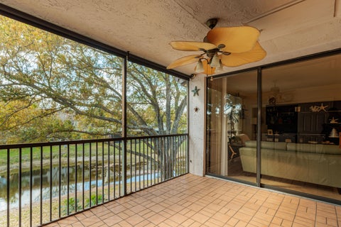 Tiny photo for 4532 Carambola Circle #27273, Coconut Creek, FL 33066 (MLS # R11164400)