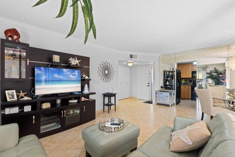 Tiny photo for 4532 Carambola Circle #27273, Coconut Creek, FL 33066 (MLS # R11164400)