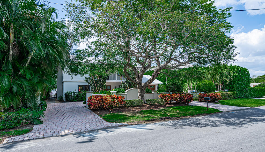 DELRAY ISLE - Residential