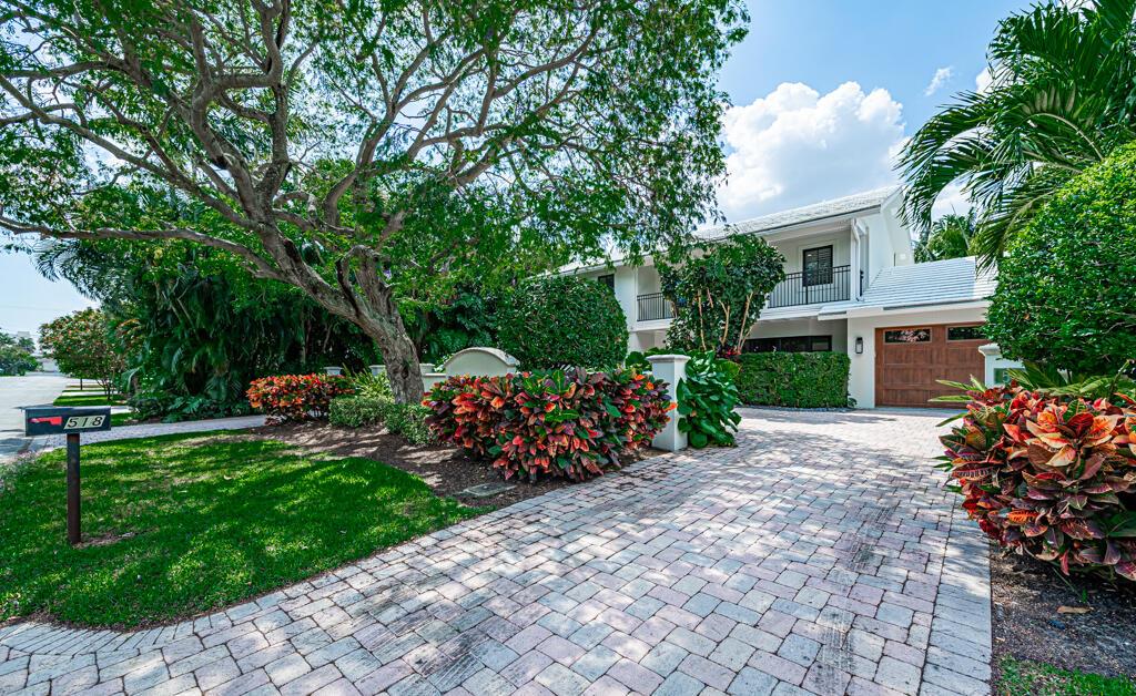 DELRAY ISLE - Residential