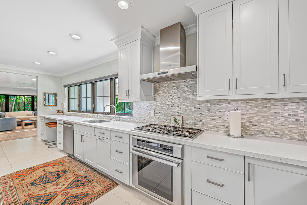 DELRAY ISLE - Residential