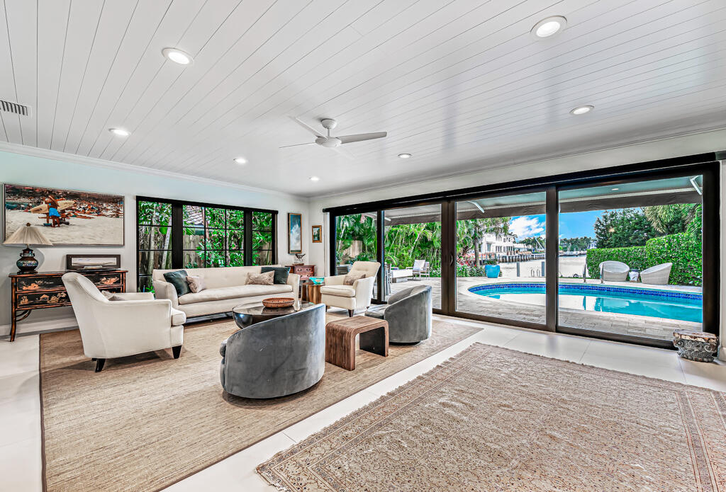 DELRAY ISLE - Residential