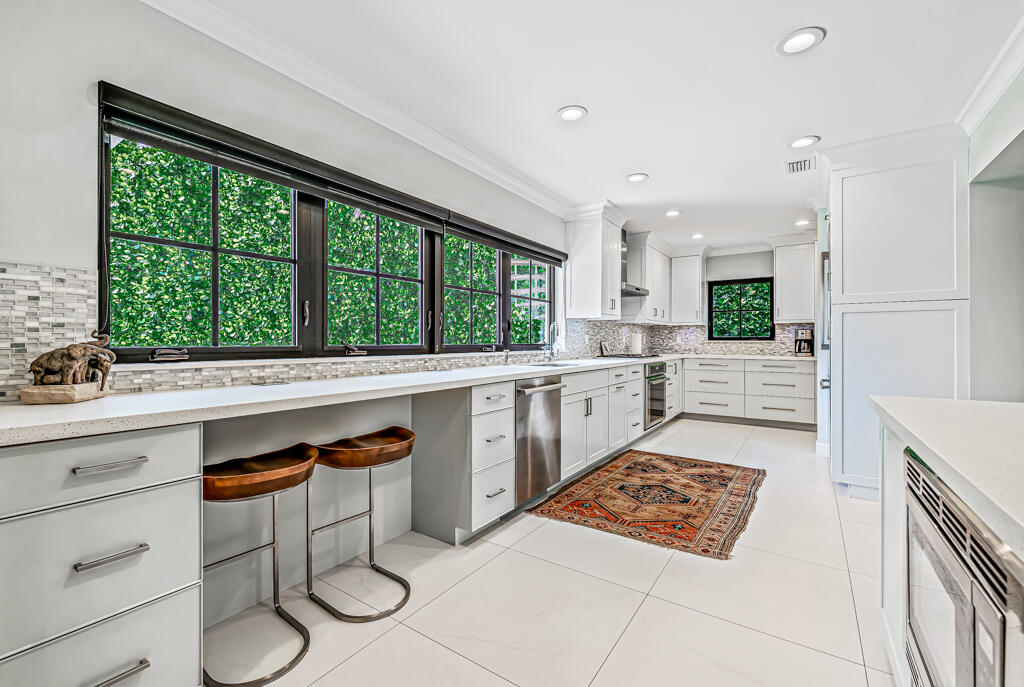 DELRAY ISLE - Residential