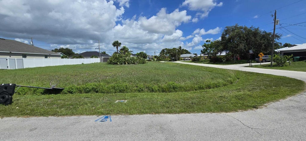 Photo of 801 SW Amethist Terrace, Port Saint Lucie, FL 34953 (MLS # R11100665)